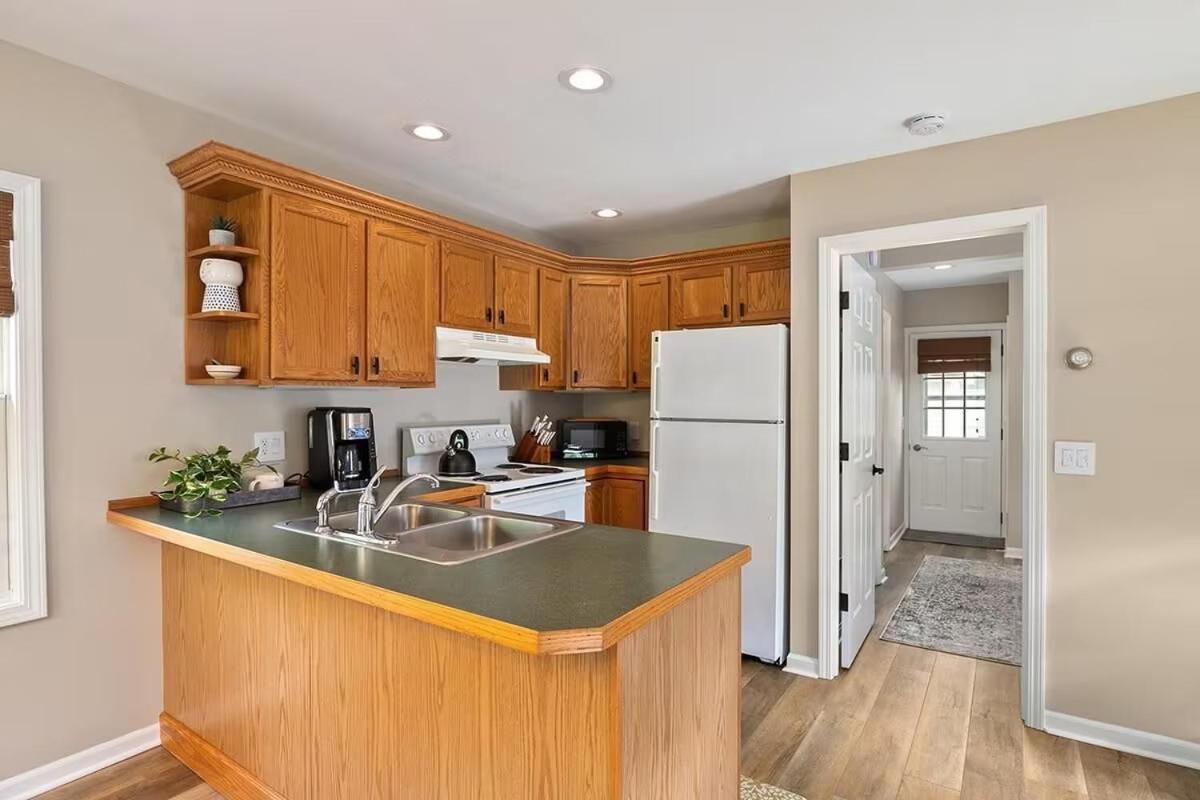 2Min Walk Downtown-Pet Friendly-Offstreet Parking Villa Saugatuck Exterior foto
