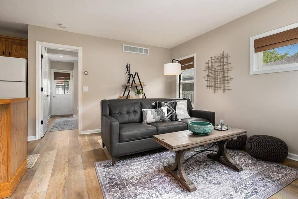 2Min Walk Downtown-Pet Friendly-Offstreet Parking Villa Saugatuck Exterior foto